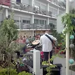 莱万特公寓式旅馆 3*