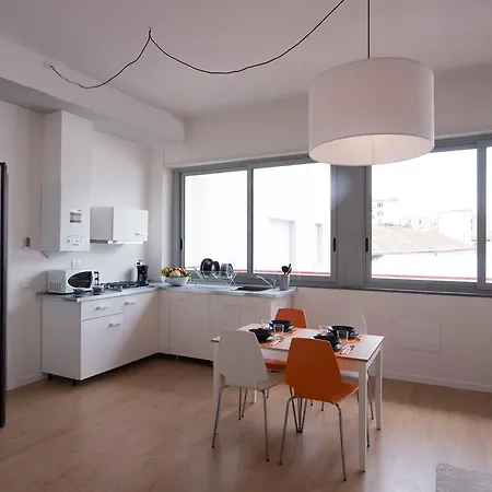 Levante 3*