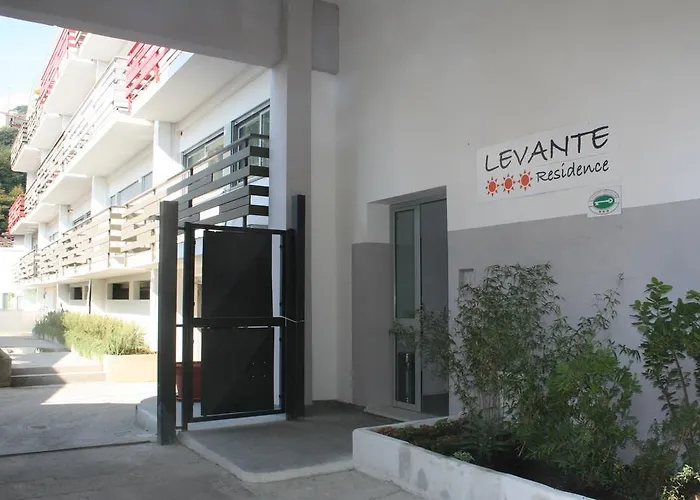 Levante Aparthotel 3*